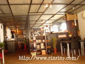 Cafe & Dining Bar カウタウ(KOWTOW)