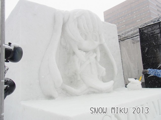 SNOW　MIKU　2013